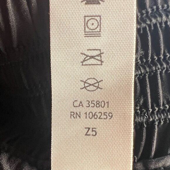 Lululemon The Everyday Skirt Black Size 4 Womens Athleisure Yoga City Life - Picture 7 of 8